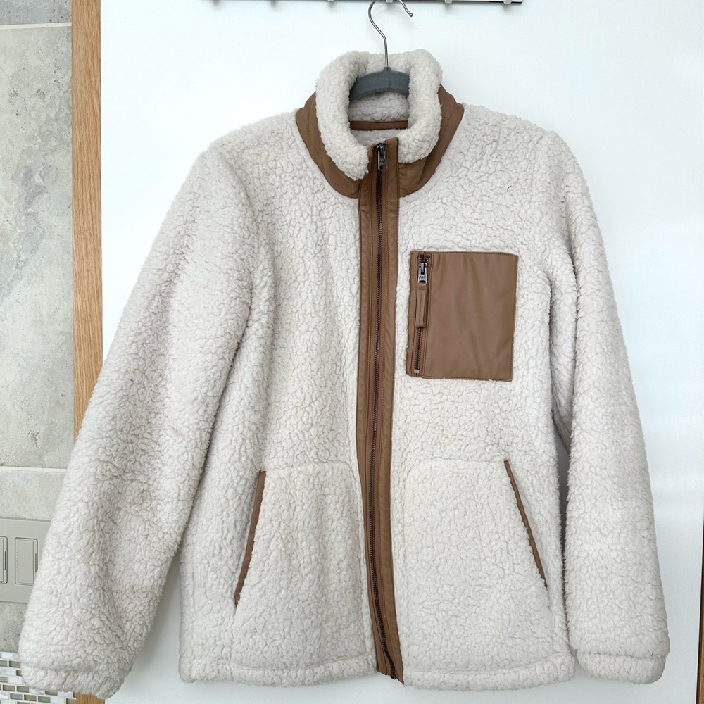 Abercrombie & Fitch Cream and Tan Sherpa Jacket